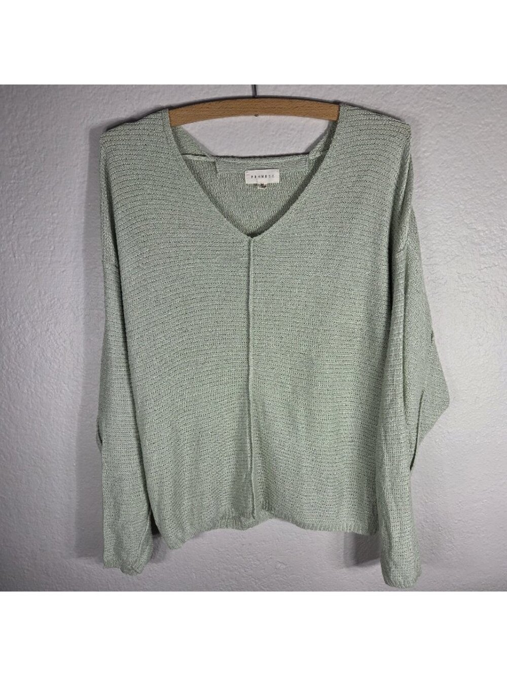 Promesa Mint Green Knit Sweater Dolman Sleeve Size M V-Neck Viscose